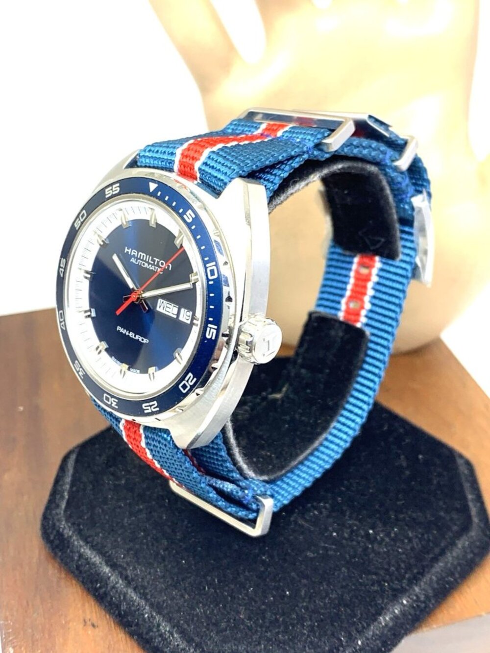 Hamilton Men's Watch H354050 Pan Europ Swiss Automatic Blue Dial Nylon Band 43mm - Picture 2 of 14